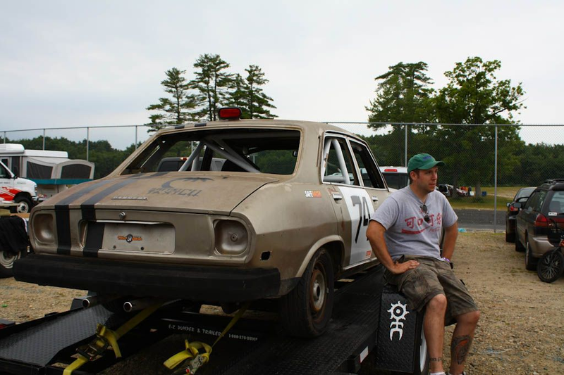 Illustration for article titled The 24 Hours Of LeMons New England 2009 Über Gallery, Part 4